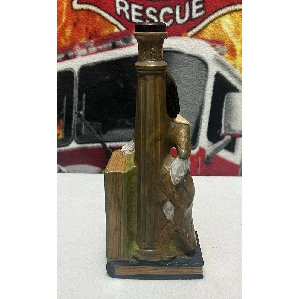 Vintage Borghini‎ Lacrima Garnier White Maiden Decanter Certaldo Italy EMPTY